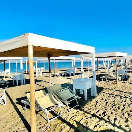 Regina Del Mare Holiday Apartments Тирренія Екстер'єр фото