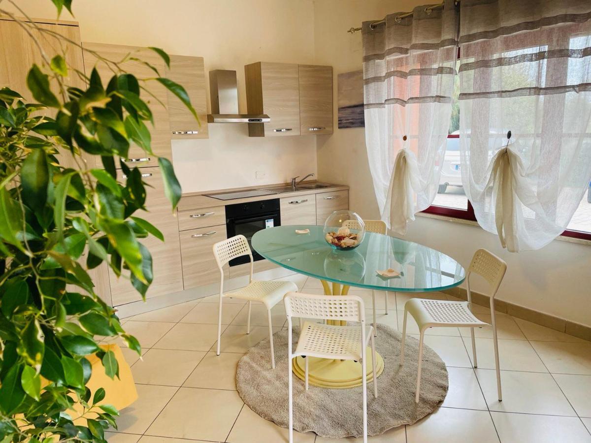 Regina Del Mare Holiday Apartments Тирренія Екстер'єр фото