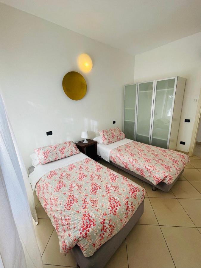 Regina Del Mare Holiday Apartments Тирренія Екстер'єр фото