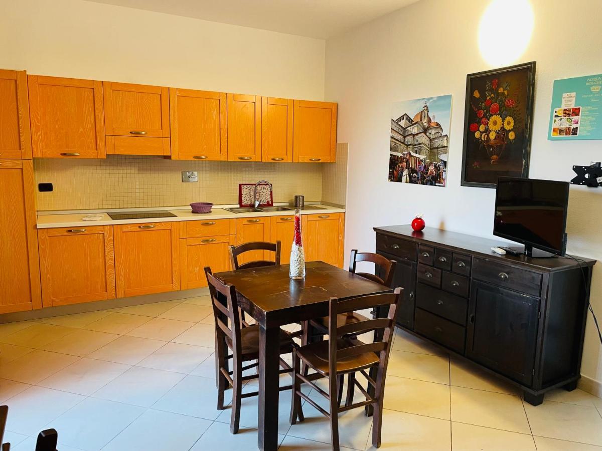 Regina Del Mare Holiday Apartments Тирренія Екстер'єр фото