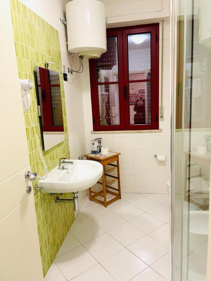 Regina Del Mare Holiday Apartments Тирренія Екстер'єр фото