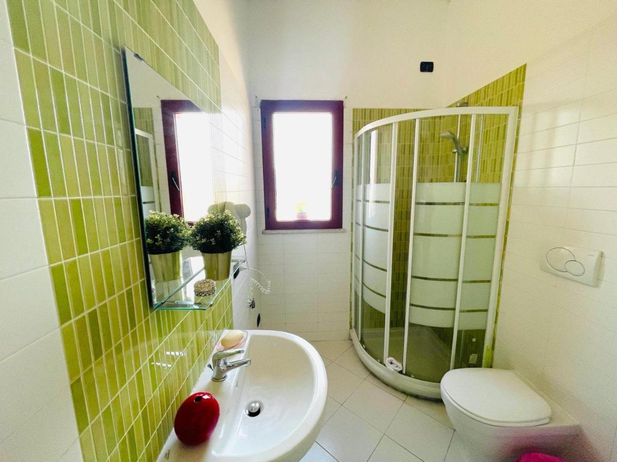 Regina Del Mare Holiday Apartments Тирренія Екстер'єр фото