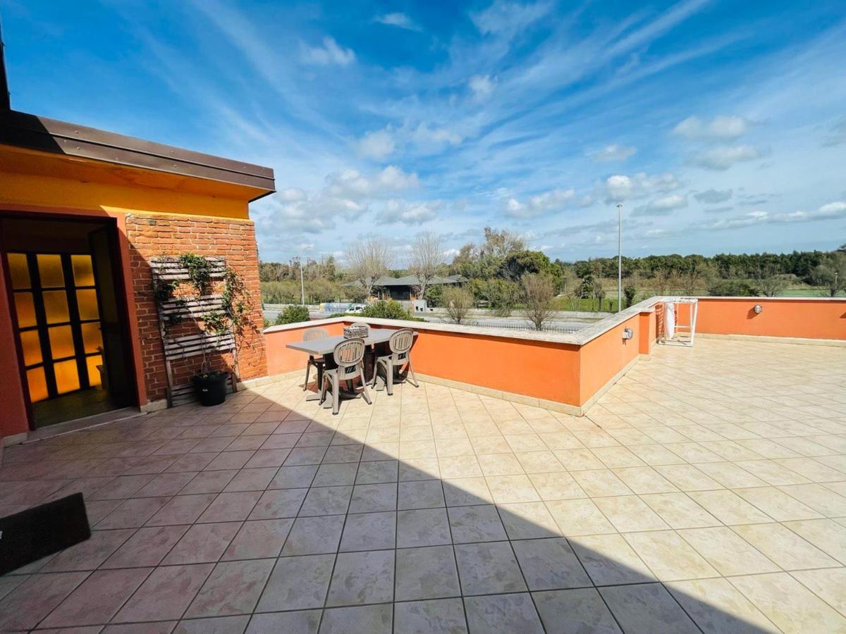 Regina Del Mare Holiday Apartments Тирренія Екстер'єр фото